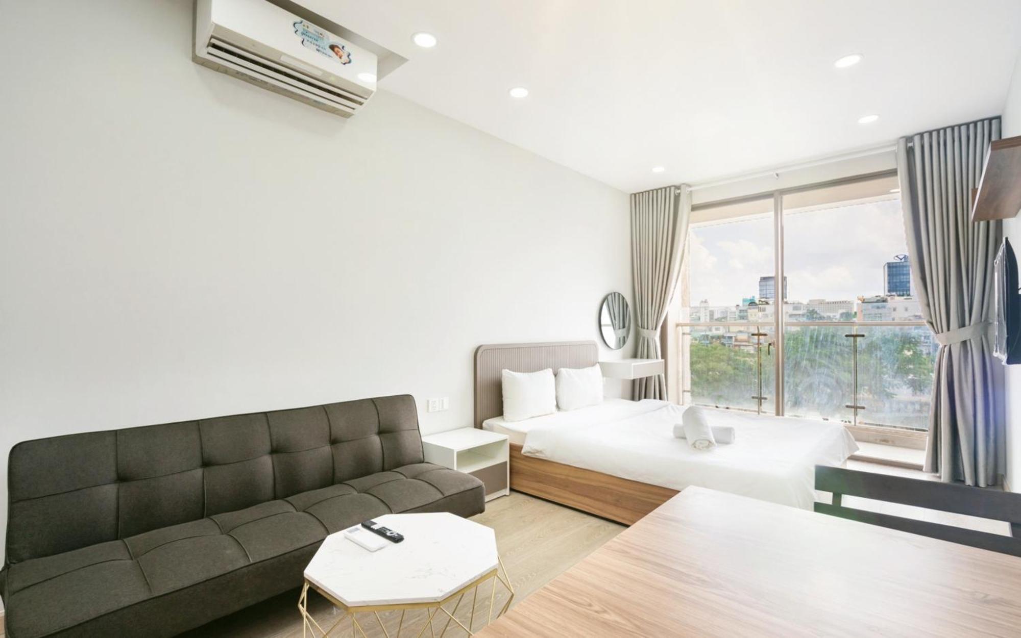 Khách sạn hẻo lánh Delightful - Masteri Millennium - Free Infinity Pool *